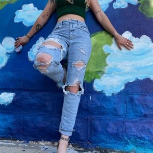 American Eagle mom jeans
